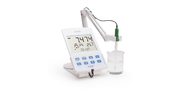 Hannah Instruments Enzymes Temperature pH Featured