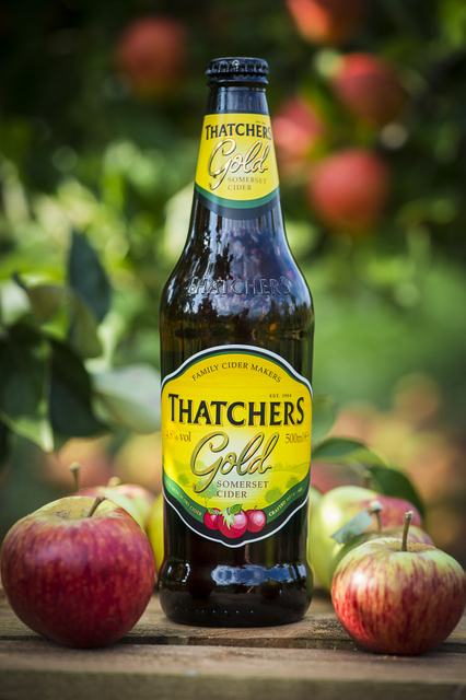 Thatchers Cider bottle apples
