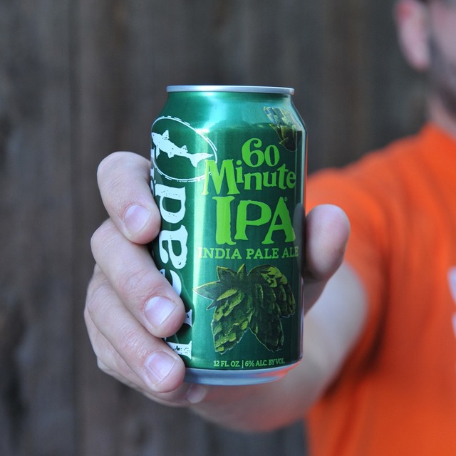 Dogfish 60 minute IPA cans 