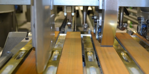 Vacuum conveyor closeup
