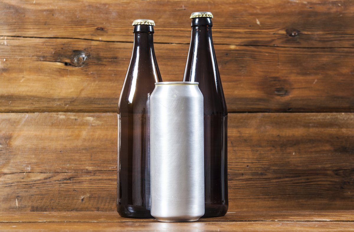 Aluminum cans vs. glass bottles: Which one is the most sustainable beer  package?
